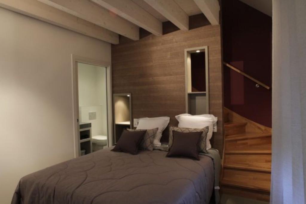 Hostellerie Saint Germain Bilik gambar
