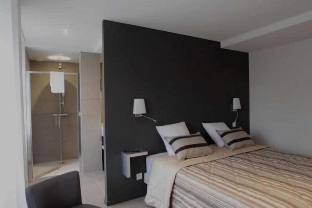 Hostellerie Saint Germain Bilik gambar